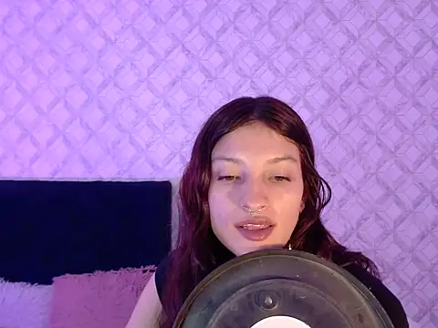 Emma-Wilson online show from 03-19-26, 04:56