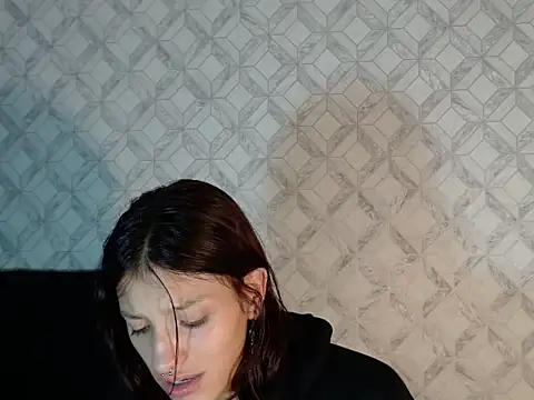 Emma-Wilson online show from 02-28-26, 05:23