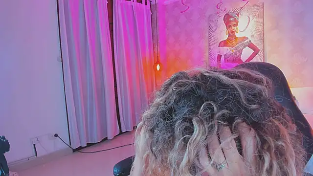 Shantall   online show from 02-10-26, 11:20