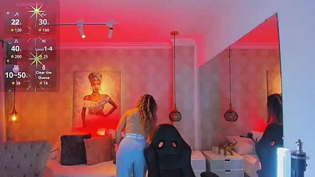 Shantall   online show from 11-26-25, 11:10