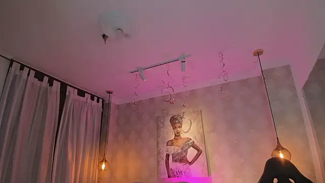 Shantall   online show from 02-06-26, 11:06