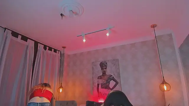 Shantall   online show from 12-17-25, 11:15