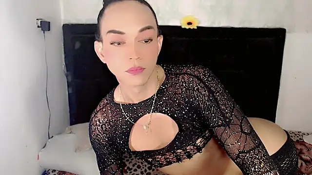 Michell Queen online show from 04-19-26, 06:10