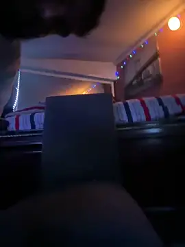 bigdickgio6923 online show from 04-21-26, 02:25
