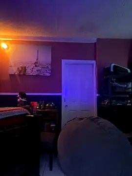 Snapshot of bigdickgio6923 chatting on 09-24-25, 05:14 bigdickgio6923 online show from 09-24-25, 05:14