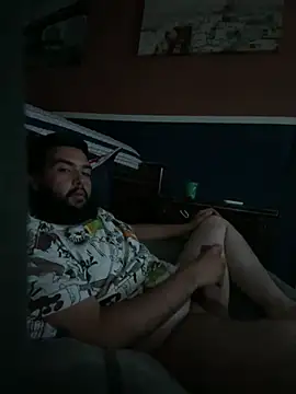 Snapshot of bigdickgio6923 chatting on 01-17-25, 04:06 bigdickgio6923 online show from 01-17-25, 04:06