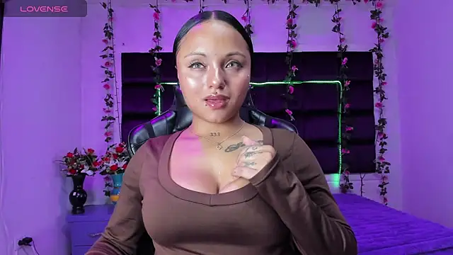 sweelanna   online show from 03-01-26, 01:05