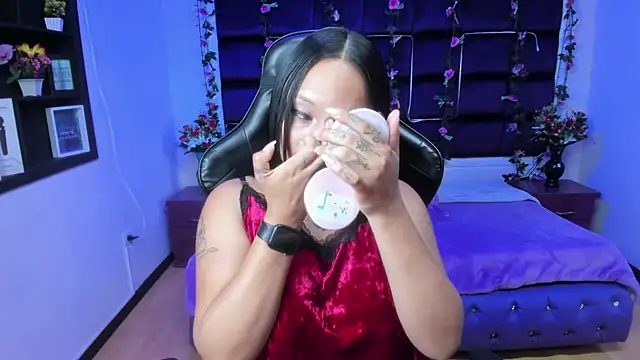 sweelanna   online show from 03-09-25, 02:50