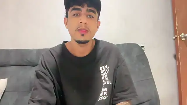 dominic brandd23 online show from 12-17-25, 01:10