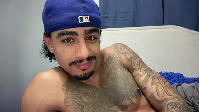 Snapshot of dominic_brandd23 chatting on 05-20-26, 02:52 dominic brandd23 online show from 05-20-26, 02:52