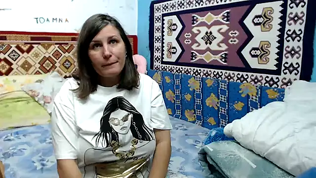 Snapshot of AdelineBlueEyes chatting on 10-04-25, 11:34 AdelineBlueEyes online show from 10-04-25, 11:34