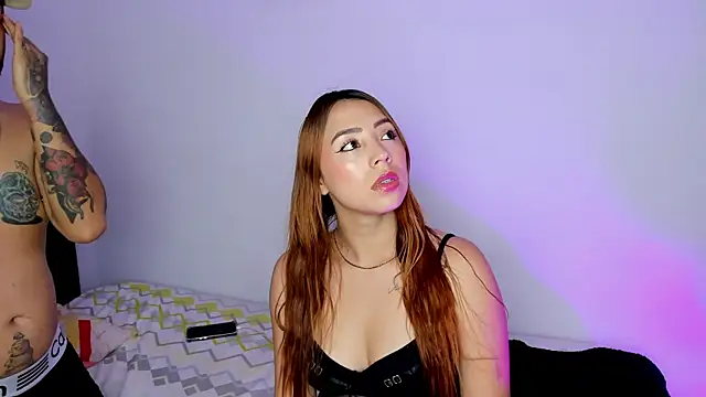 Chloe Johnson  online show from 06-17-26, 03:11