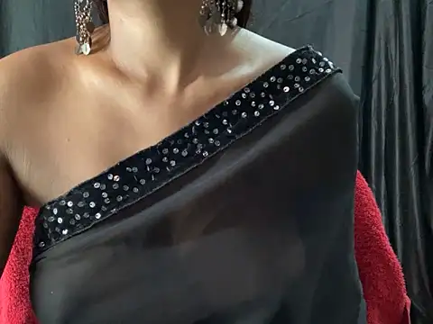 Snapshot of Sexy_trisha__7 chatting on 03-19-25, 09:05 Sexy trisha  7 online show from 03-19-25, 09:05