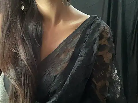 Snapshot of Sexy_trisha__7 chatting on 03-03-25, 06:56 Sexy trisha  7 online show from 03-03-25, 06:56