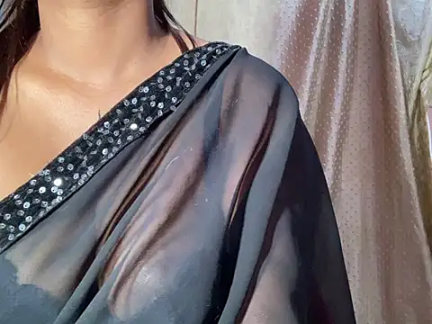 Sexy trisha  7 online show from 04-11-26, 10:57