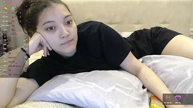 AlisaDevis online show from 11-30-25, 01:34