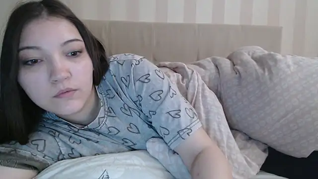 Snapshot of AlisaDevis chatting on 05-24-26, 08:03 AlisaDevis online show from 05-24-26, 08:03