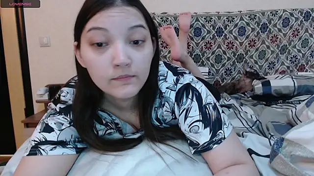 Snapshot of AlisaDevis chatting on 02-15-25, 11:06 AlisaDevis online show from 02-15-25, 11:06