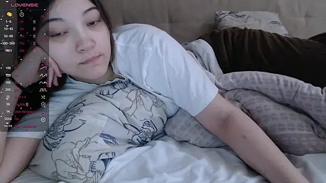 AlisaDevis online show from 03-01-26, 07:19