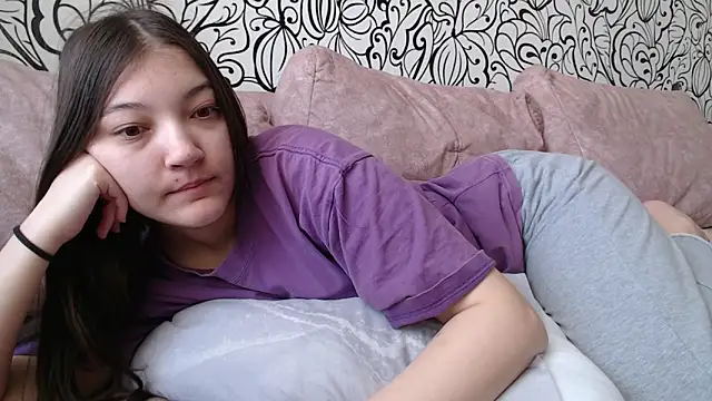 AlisaDevis online show from 12-20-25, 07:22