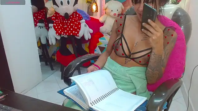 lorenapinto online show from 03-12-25, 12:09