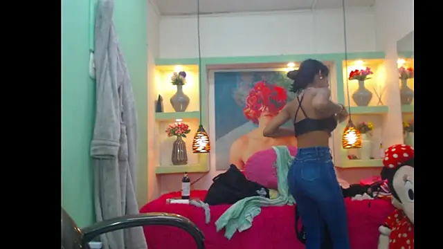 lorenapinto online show from 04-05-26, 08:26