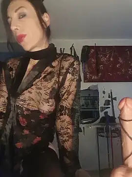 freyamoret online show from 06-17-26, 03:39