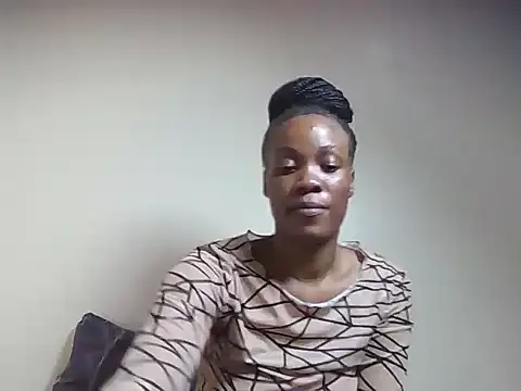 Snapshot of Creamy_candy17 chatting on 09-30-25, 10:49 Creamy candy17 online show from 09-30-25, 10:49