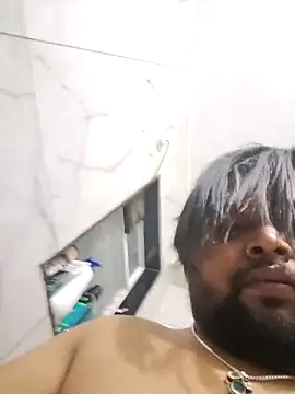 Snapshot of julywwrt chatting on 03-01-26, 06:13 julywwrt online show from 03-01-26, 06:13