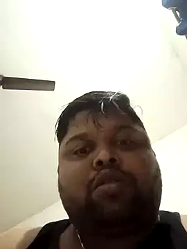 Snapshot of julywwrt chatting on 12-19-24, 04:46 julywwrt online show from 12-19-24, 04:46