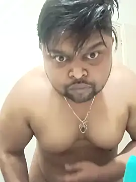 Snapshot of julywwrt chatting on 12-19-24, 12:56 julywwrt online show from 12-19-24, 12:56