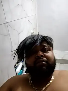 Snapshot of julywwrt chatting on 02-25-26, 02:34 julywwrt online show from 02-25-26, 02:34