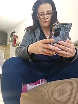 KristenVega online show from 03-07-25, 11:40
