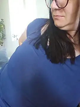 Snapshot of KristenVega chatting on 06-16-26, 07:08 KristenVega online show from 06-16-26, 07:08