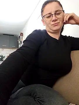 KristenVega online show from 02-08-26, 12:14