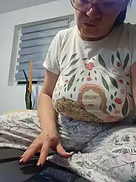 KristenVega online show from 02-24-25, 08:47