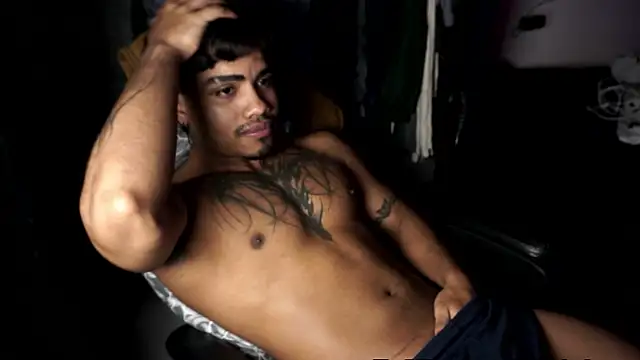 Young laroi online show from 07-22-26, 05:42