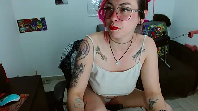 natasha laulau online show from 07-14-26, 02:05