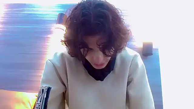 Sr BonnyEthan online show from 05-19-26, 01:07