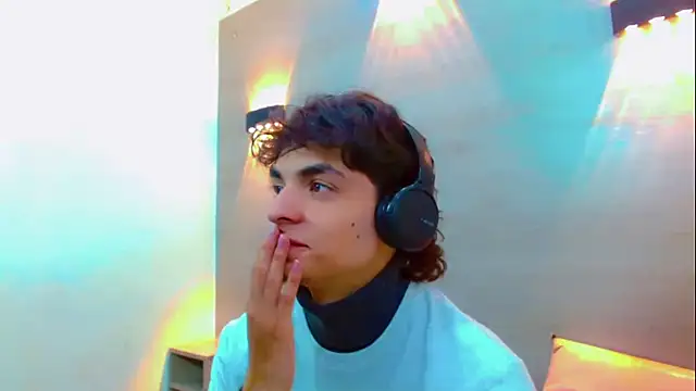 Sr BonnyEthan online show from 12-04-25, 02:05