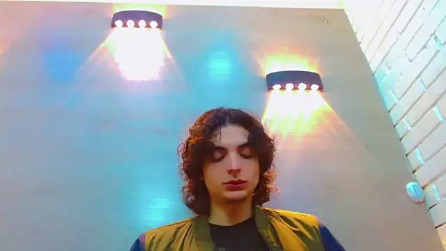 Sr BonnyEthan online show from 11-05-25, 01:47