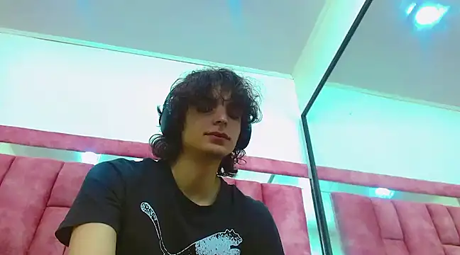 Sr BonnyEthan online show from 03-07-25, 01:51