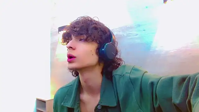 Sr BonnyEthan online show from 09-24-25, 02:01