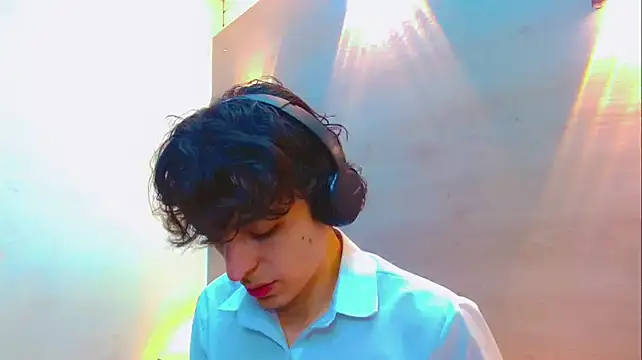 Sr BonnyEthan online show from 01-13-26, 01:59