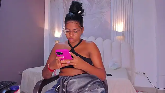 NastassjaCandy online show from 02-11-26, 07:58