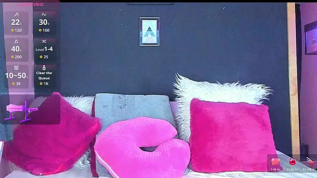 Snapshot of cloe_bridgee chatting on 12-16-25, 04:06 cloe bridgee online show from 12-16-25, 04:06