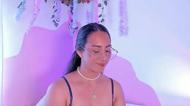 DaraBeckett online show from 02-20-26, 10:12