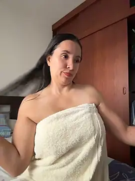 emely sexx20 online show from 02-06-26, 10:06