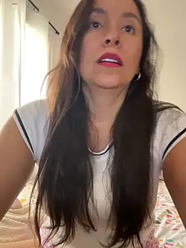 Snapshot of emely_sexx20 chatting on 05-31-26, 02:34 emely sexx20 online show from 05-31-26, 02:34
