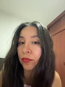 emely sexx20 online show from 03-18-26, 02:26